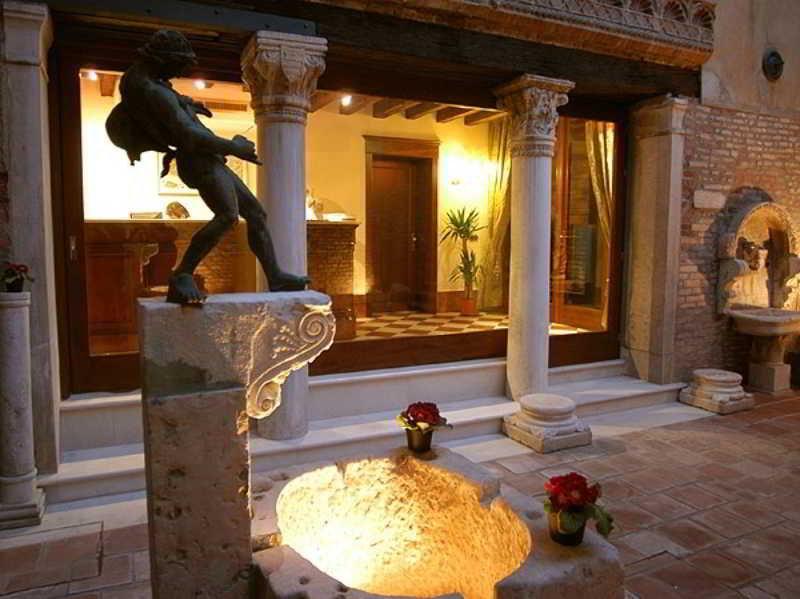 Hotel Al Ponte Mocenigo Венеция Экстерьер фото