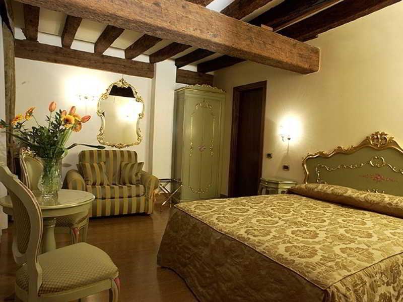 Hotel Al Ponte Mocenigo Венеция Экстерьер фото